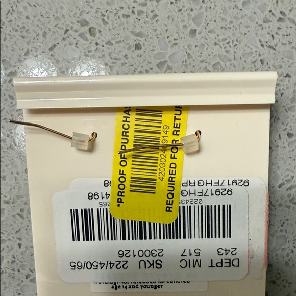 Dillard's Emerald and Pearl Drop Earrings - Picture 2 of 2